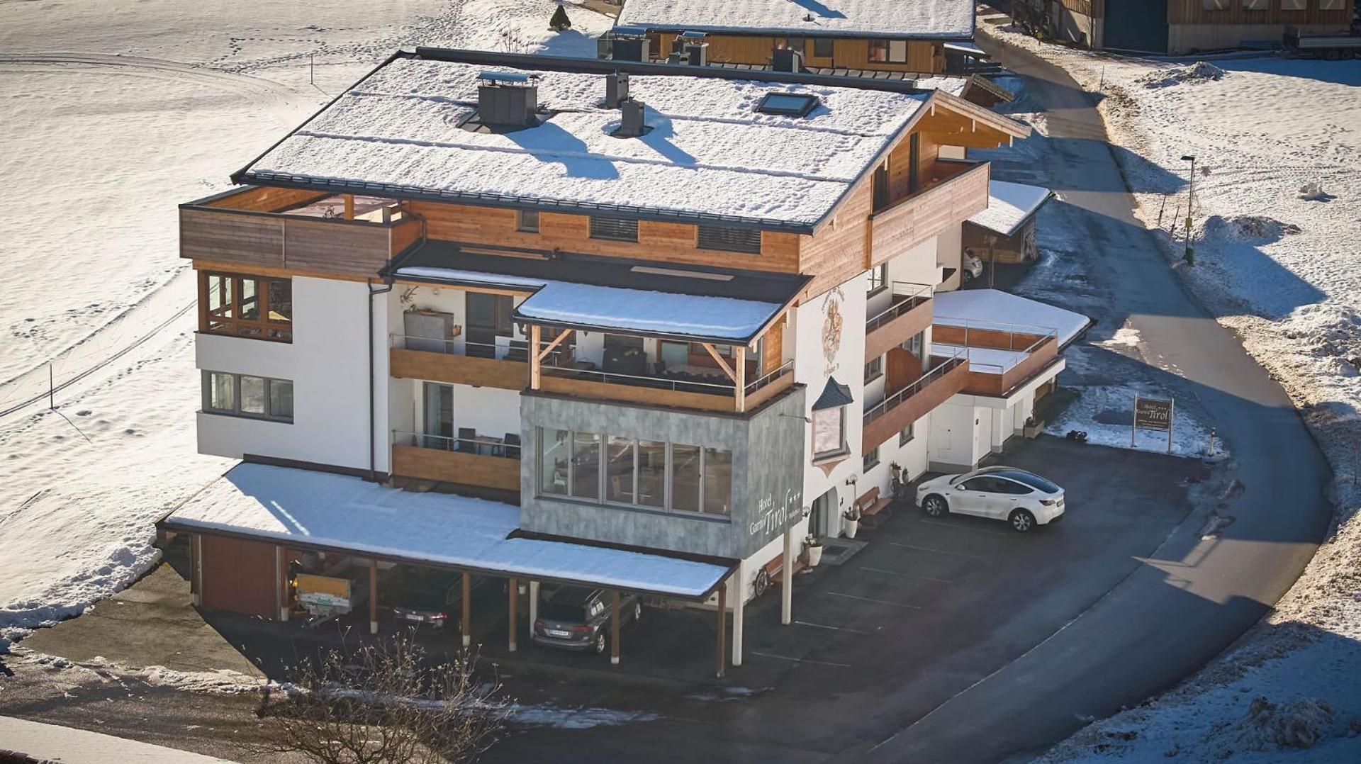 Garni Tirol 3*