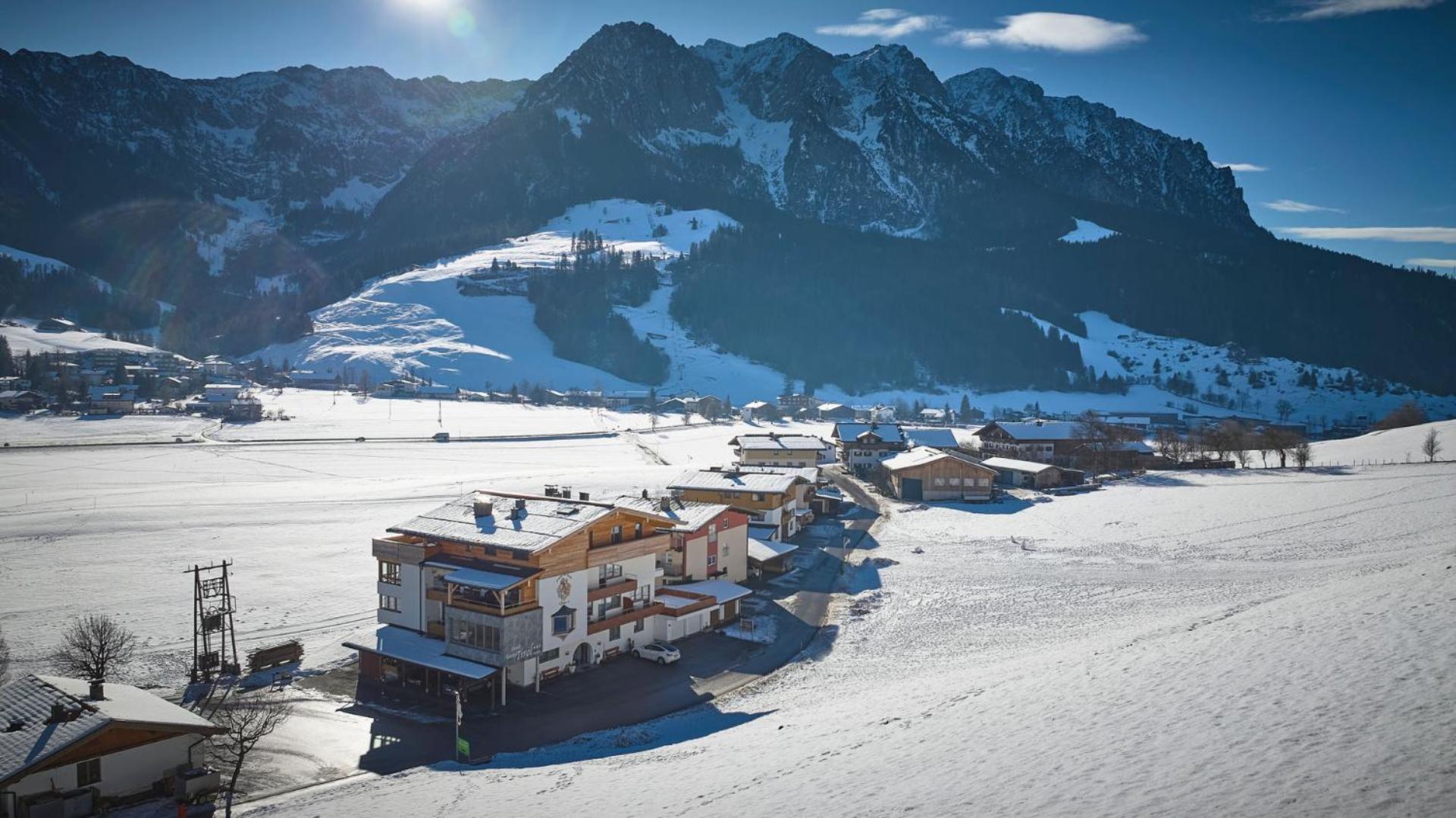 Garni Tirol 3*