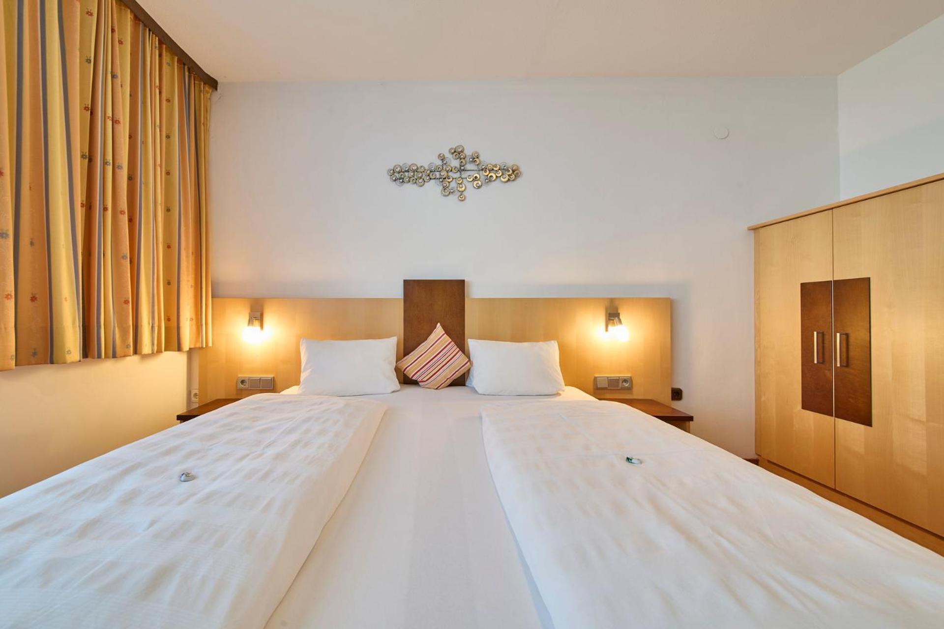 Apartahotel Garni Tirol